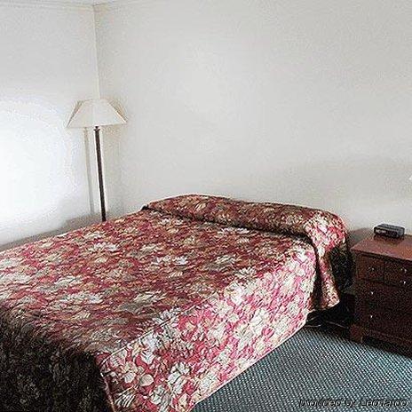Motel Nicholas Omak Extérieur photo